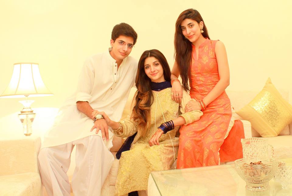 Mawra Hocane & Urwa Hocane Eid Day Picture with her bro