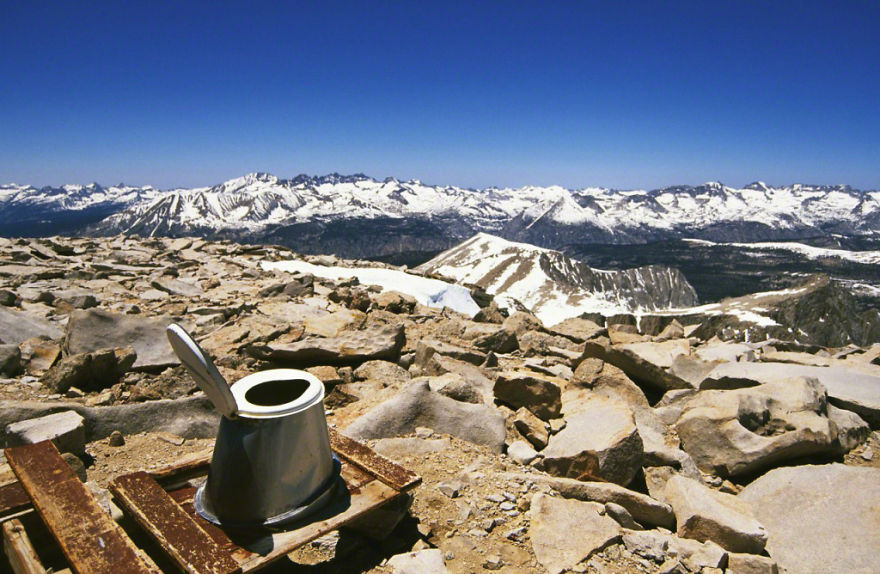 28 Of The Most Stunning Toilet Views From Around The World